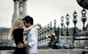 Париж – няколко стъпки към романтиката